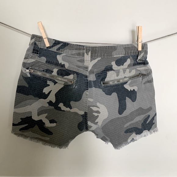 Lazer Jeans short - Picture 2 of 4